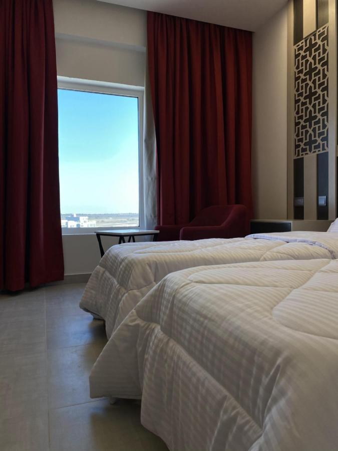 Alfalak Hotel Seeb Exterior photo